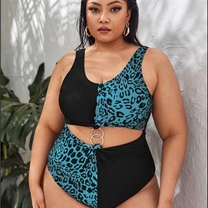 ROMWE Leopard Print Ring Linked One Piece Swimsuit Size 1XL